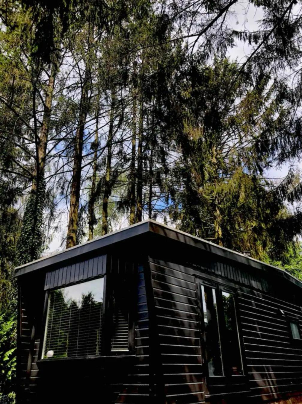 Heerlijk Chalet Midden In De Natuur プッテン エクステリア 写真